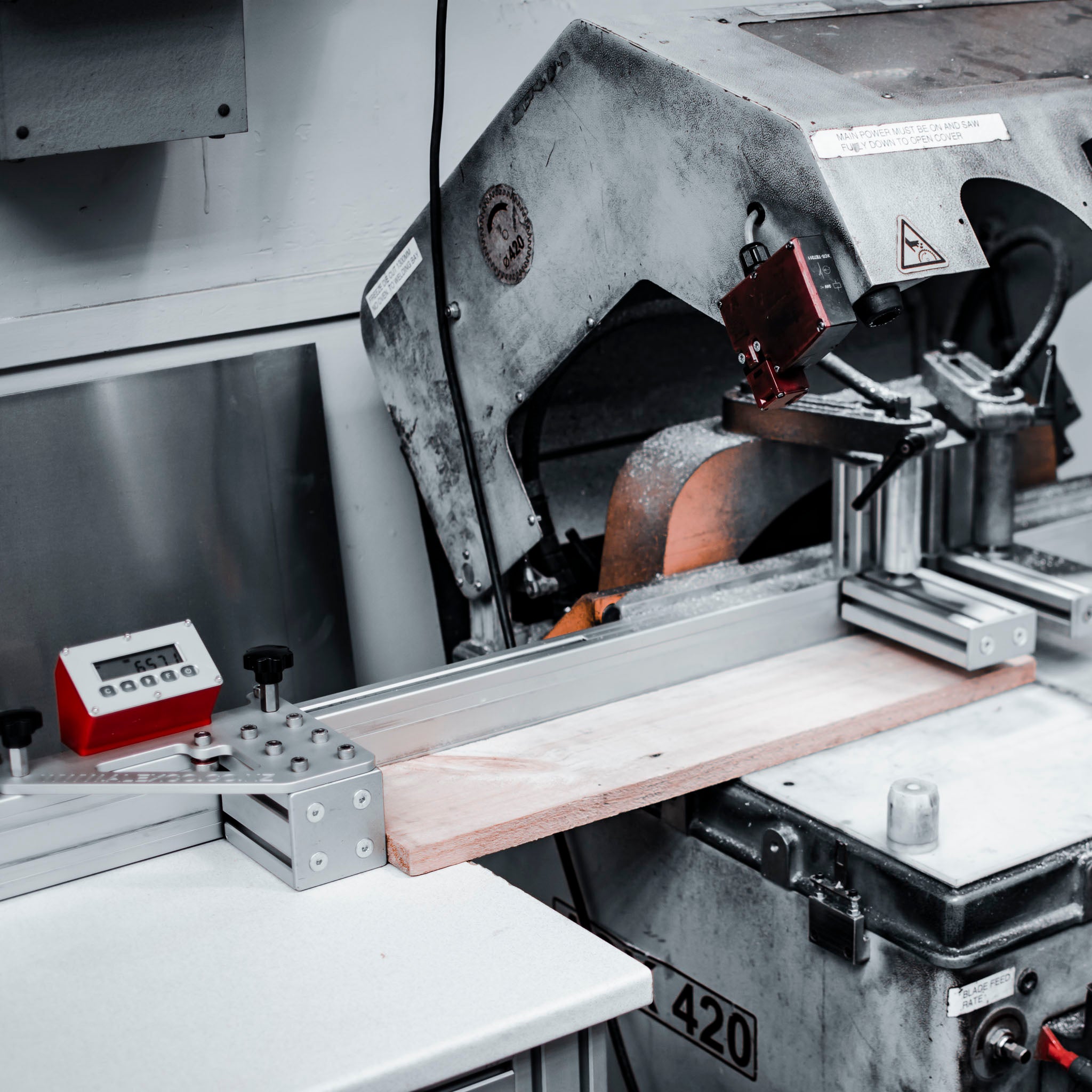 Automatic Measure Stop Digital Saw Stop – Length Measuring Stop for Saws | ALEXCO NZ ...